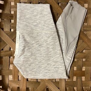Lululemon Wunder Under Scalloped Hem High-Rise Crop 23" Full-On Luxtreme